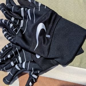 Nike running gloves